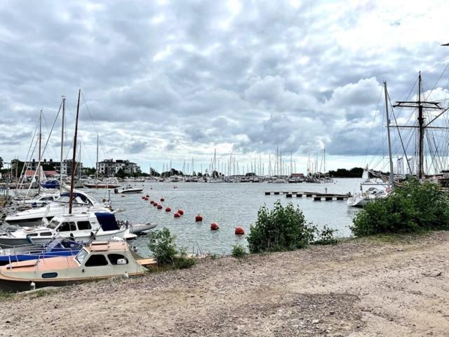 Hanko, Laituri B4, Itaesatama Экстерьер фото